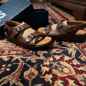 SAS Black Sandals with Textured Soles